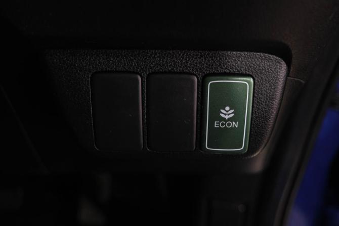 Honda Fit II с пробегом 2011 года, цена 799 000 рублей, 103560 км, хэтчбек, Автокод Объявления