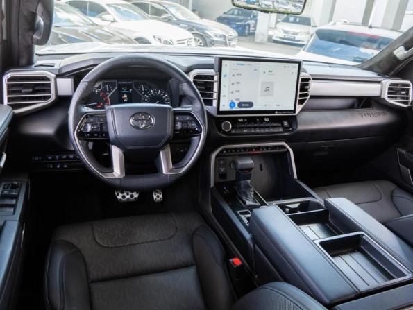 Toyota Tundra III с пробегом 2022 года, цена 7 580 000 рублей, 31852 км, offers.body_type.unknown, Автокод Объявления