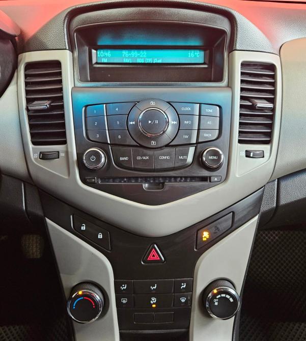 Chevrolet Cruze I Вологда  - изображение 13
