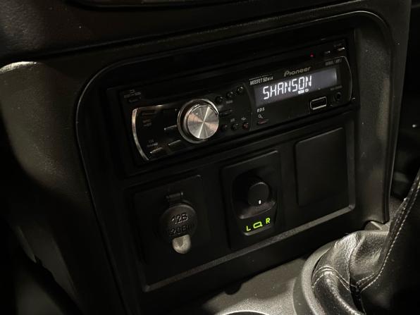 Chevrolet Niva I Рестайлинг с пробегом 2015 года, цена 538 000 рублей, 98800 км, внедорожник, Автокод Объявления