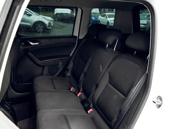 Skoda Yeti I Рестайлинг с пробегом 2016 года, цена 1 429 000 рублей, 194412 км, внедорожник, Автокод Объявления