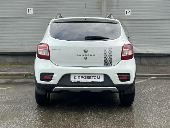 Renault Sandero II Рестайлинг с пробегом 2018 года, цена 799 000 рублей, 188743 км, хэтчбек, Автокод Объявления