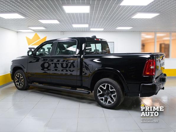 Ram 1500 V Рестайлинг с пробегом 2024 года, цена 8 599 000 рублей, 59 км, offers.body_type.unknown, Автокод Объявления