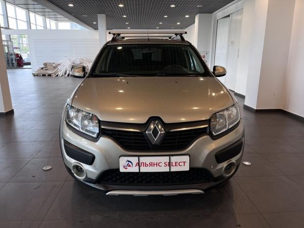 Renault Sandero II с пробегом 2017 года, цена 985 000 рублей, 167833 км, хэтчбек, Автокод Объявления