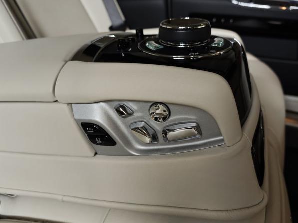 Rolls-Royce Ghost I Рестайлинг (Series II) с пробегом 2015 года, цена 14 565 150 рублей, 50716 км, седан, Автокод Объявления