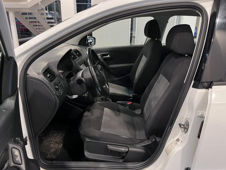Volkswagen Polo V Чебоксары  - изображение 16