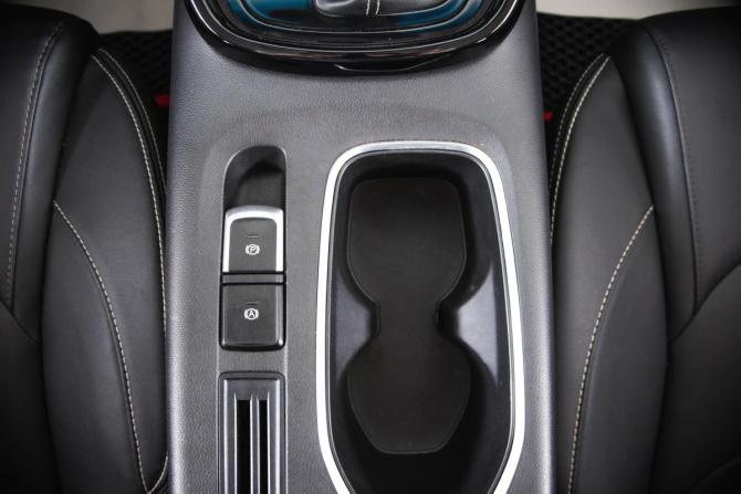 Chevrolet Captiva II с пробегом 2022 года, цена 2 149 000 рублей, 37000 км, внедорожник, Автокод Объявления
