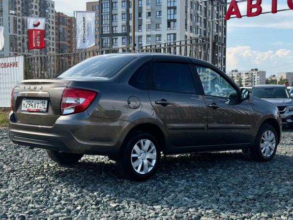 Lada (ВАЗ) Granta I Рестайлинг с пробегом 2022 года, цена 769 000 рублей, 25700 км, седан, Автокод Объявления