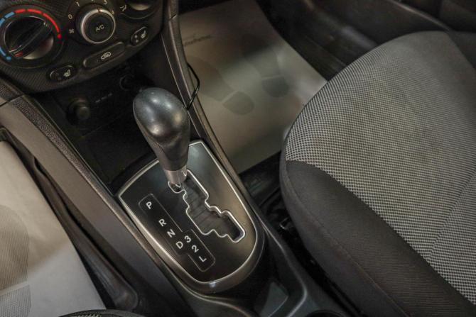 Hyundai Solaris I с пробегом 2012 года, цена 829 000 рублей, 190100 км, хэтчбек, Автокод Объявления