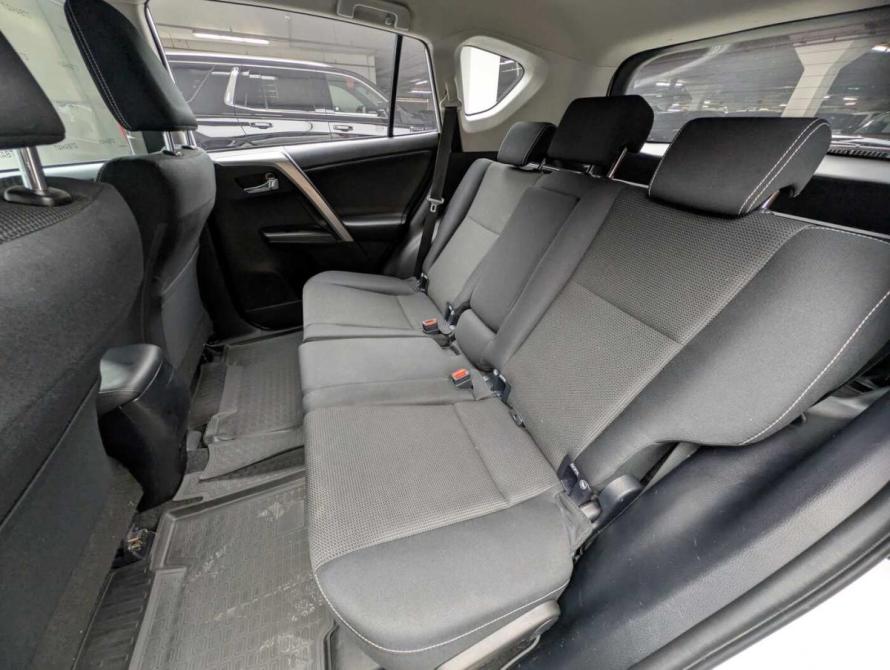 Toyota RAV4 IV (XA40) Рестайлинг Москва  - изображение 10