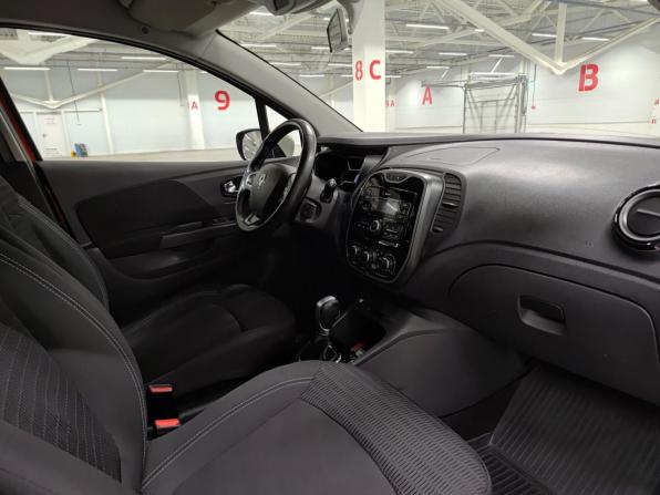 Renault Kaptur I с пробегом 2017 года, цена 1 475 000 рублей, 113492 км, внедорожник, Автокод Объявления