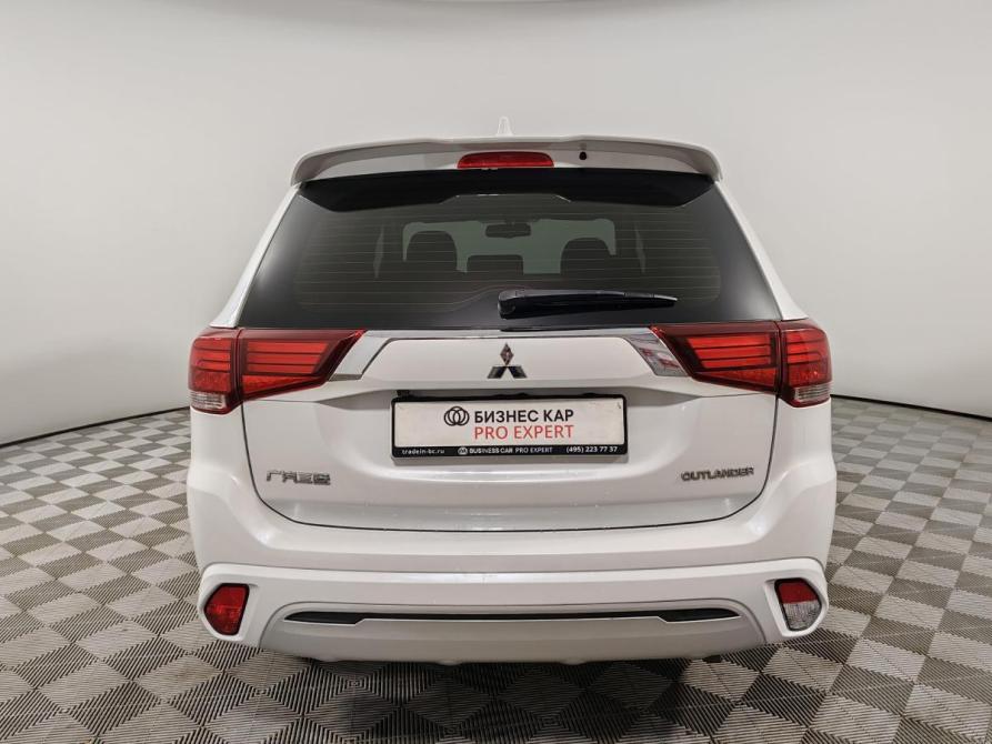 Mitsubishi Outlander III Рестайлинг 3 Москва  - изображение 6