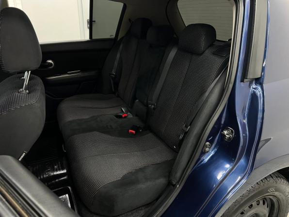 Nissan Tiida I Рестайлинг с пробегом 2012 года, цена 770 000 рублей, 249097 км, хэтчбек, Автокод Объявления