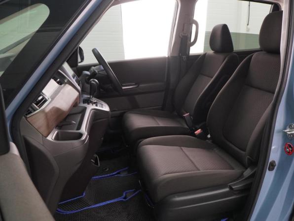 Honda Freed II Рестайлинг с пробегом 2020 года, цена 1 649 000 рублей, 126756 км, компактвэн, Автокод Объявления