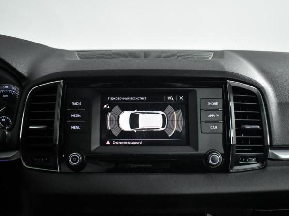 Skoda Karoq I с пробегом 2020 года, цена 1 830 000 рублей, 122045 км, внедорожник, Автокод Объявления