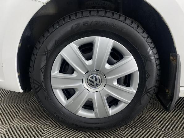 Volkswagen Polo V с пробегом 2013 года, цена 830 000 рублей, 111456 км, седан, Автокод Объявления