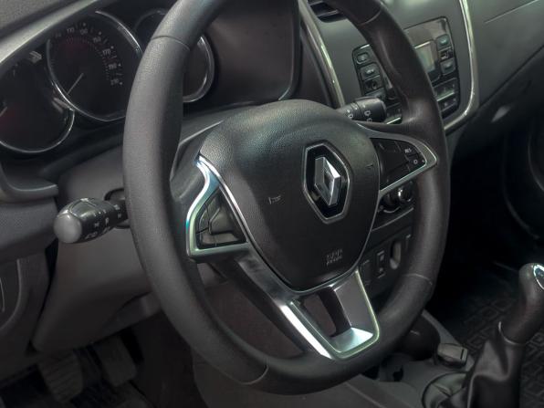 Renault Sandero II Рестайлинг с пробегом 2020 года, цена 1 279 900 рублей, 123226 км, хэтчбек, Автокод Объявления