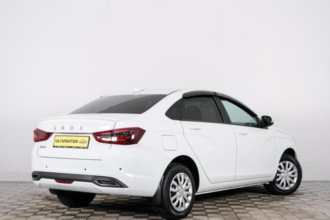 Lada (ВАЗ) Vesta I Рестайлинг (NG) с пробегом 2023 года, цена 1 099 000 рублей, 60227 км, седан, Автокод Объявления