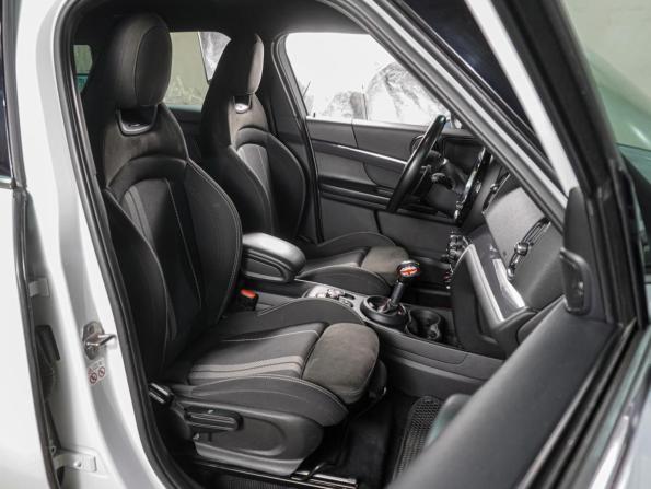 Mini Countryman II с пробегом 2018 года, цена 2 999 000 рублей, 98040 км, внедорожник, Автокод Объявления