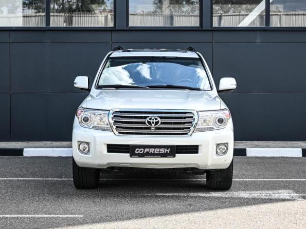 Toyota Land Cruiser 200 Series Рестайлинг 1 с пробегом 2014 года, цена 3 894 000 рублей, 227549 км, внедорожник, Автокод Объявления