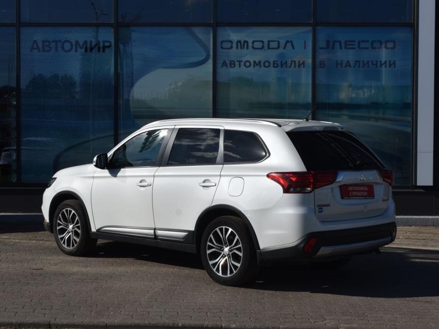 Mitsubishi Outlander III Рестайлинг 2 Архангельск  - изображение 7