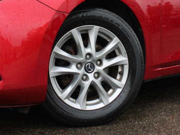 Mazda 3 III (BM) Рестайлинг с пробегом 2018 года, цена 1 579 000 рублей, 92738 км, седан, Автокод Объявления