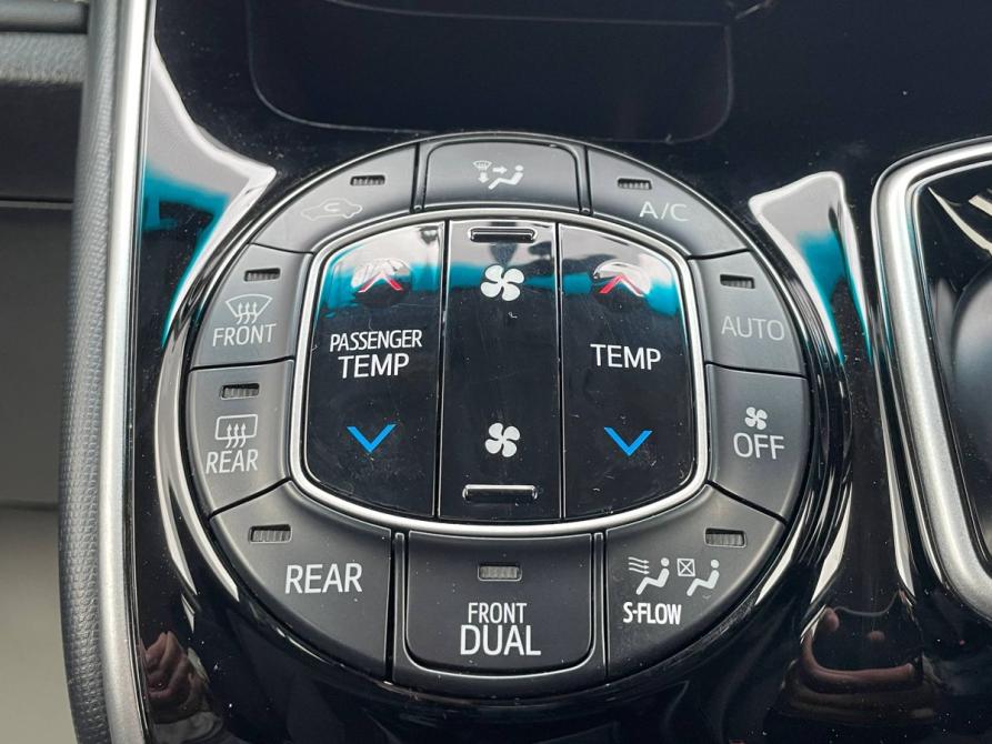 Toyota Esquire I Стерлитамак  - изображение 25