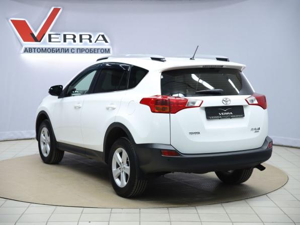 Toyota RAV4 IV (XA40) с пробегом 2013 года, цена 1 990 000 рублей, 109226 км, внедорожник, Автокод Объявления