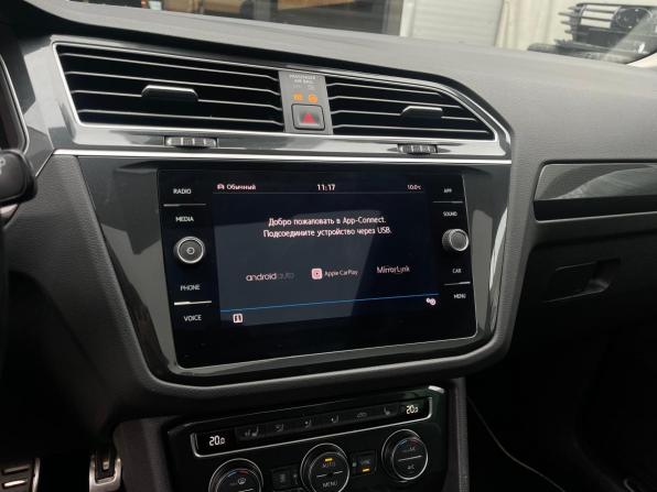 Volkswagen Tiguan II с пробегом 2019 года, цена 2 989 000 рублей, 93000 км, внедорожник, Автокод Объявления