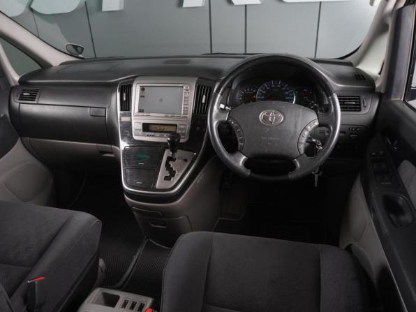 Toyota Alphard I с пробегом 2005 года, цена 2 025 000 рублей, 182397 км, минивэн, Автокод Объявления