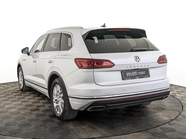 Volkswagen Touareg III с пробегом 2019 года, цена 4 660 000 рублей, 116724 км, внедорожник, Автокод Объявления