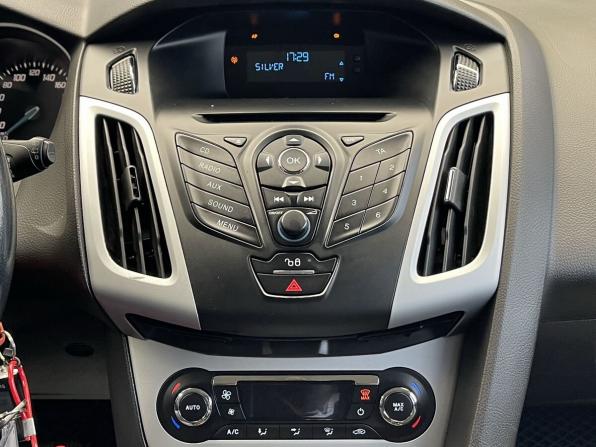 Ford Focus III с пробегом 2013 года, цена 827 000 рублей, 144039 км, хэтчбек, Автокод Объявления