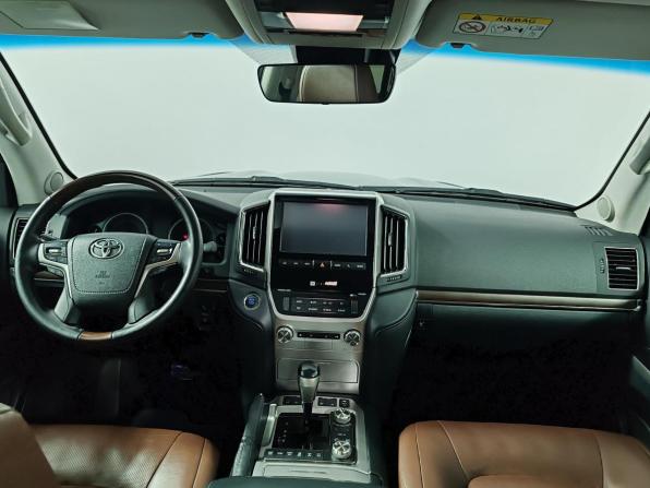 Toyota Land Cruiser 200 Series Рестайлинг 2 с пробегом 2016 года, цена 5 999 000 рублей, 95830 км, внедорожник, Автокод Объявления
