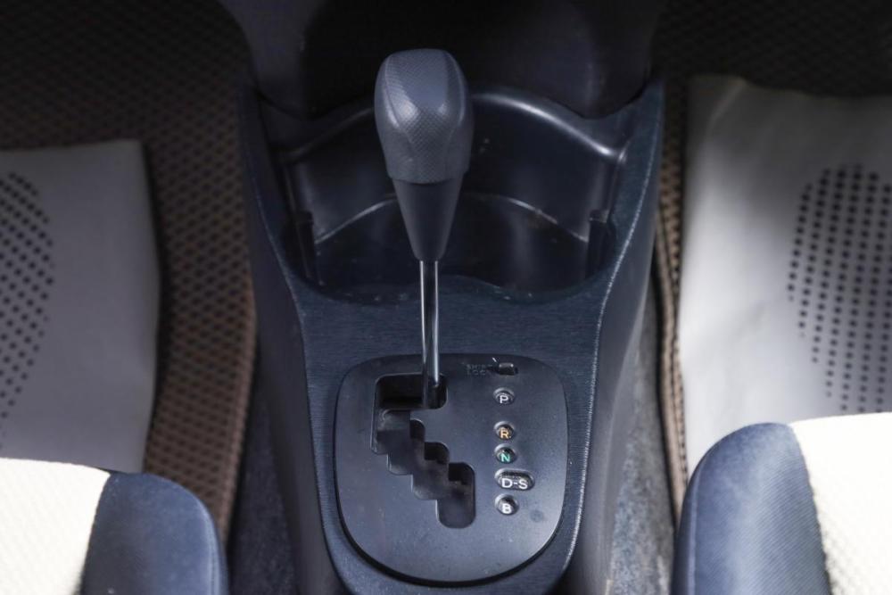 Toyota Vitz III (XP130) Новосибирск  - изображение 14