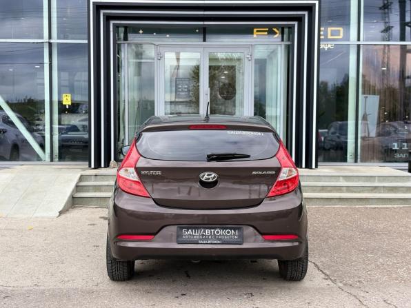 Hyundai Solaris I Рестайлинг с пробегом 2015 года, цена 865 000 рублей, 139638 км, хэтчбек, Автокод Объявления