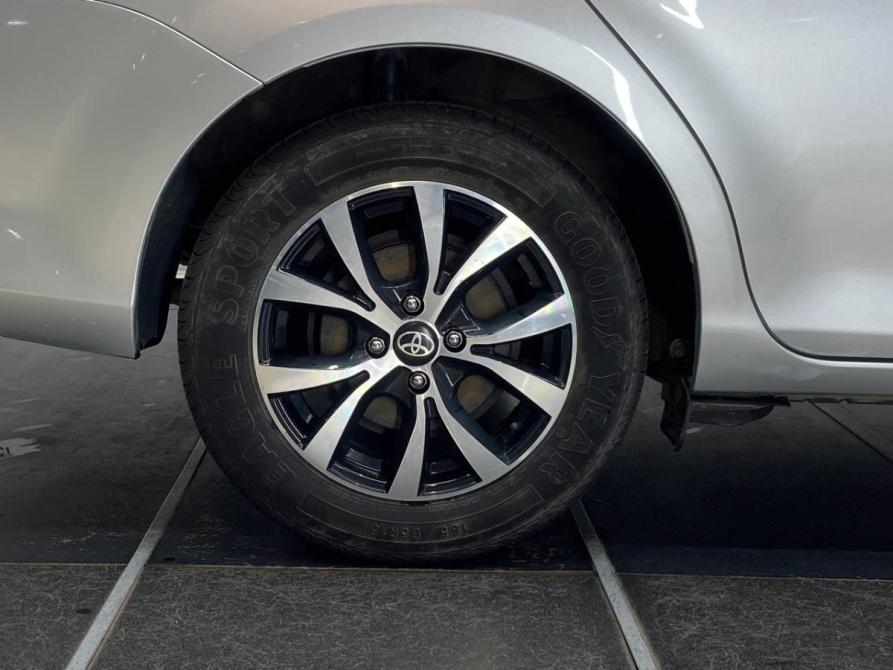 Toyota Corolla XI (E160 E170) Рестайлинг 2 Красноярск  - изображение 5