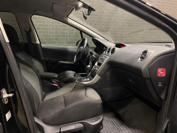 Peugeot 308 I Рестайлинг с пробегом 2011 года, цена 600 000 рублей, 120045 км, хэтчбек, Автокод Объявления
