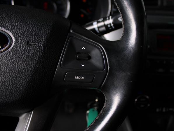 Kia Rio III с пробегом 2014 года, цена 995 000 рублей, 129000 км, седан, Автокод Объявления