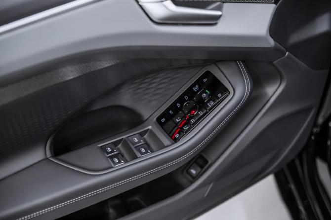 Новый Audi A6 VI (C9) 2026 года, цена 8 100 000 рублей, седан, Автокод Объявления