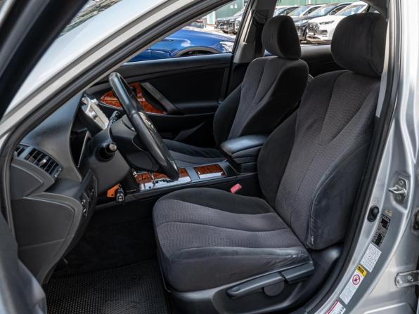 Toyota Camry VI (XV40) Рестайлинг с пробегом 2010 года, цена 1 140 000 рублей, 339144 км, седан, Автокод Объявления