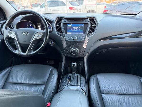 Hyundai Santa Fe III с пробегом 2015 года, цена 1 989 000 рублей, 115380 км, внедорожник, Автокод Объявления