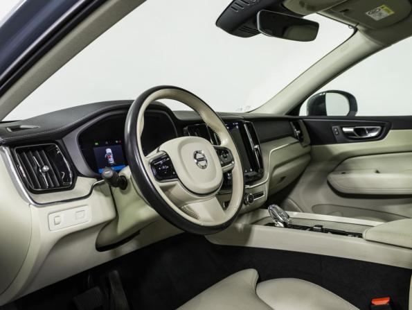 Volvo XC60 II Рестайлинг с пробегом 2021 года, цена 4 479 000 рублей, 76000 км, внедорожник, Автокод Объявления
