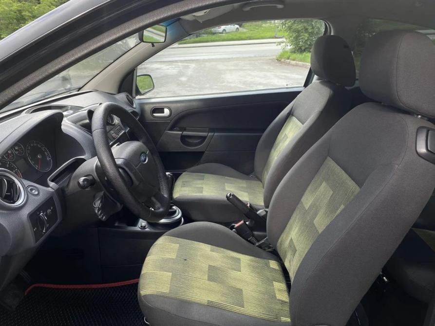 Ford Fiesta Mk5 Екатеринбург  - изображение 19