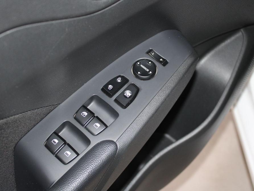 Hyundai Solaris II Рестайлинг Старый Оскол  - изображение 10