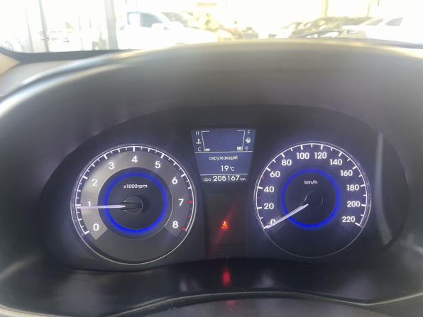 Hyundai Solaris I с пробегом 2013 года, цена 605 000 рублей, 205167 км, седан, Автокод Объявления