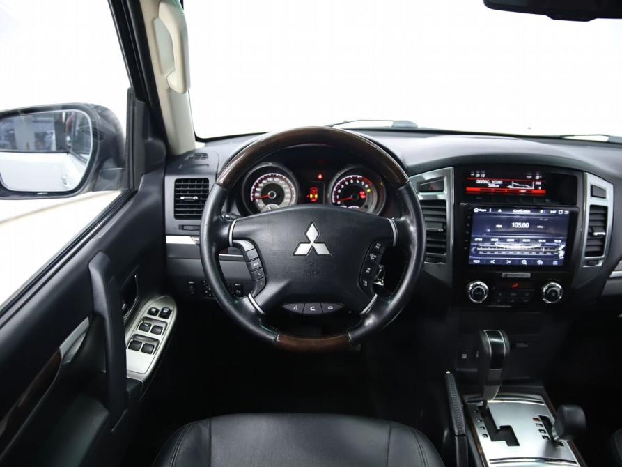 Mitsubishi Pajero IV Рестайлинг 2 Уфа  - изображение 19