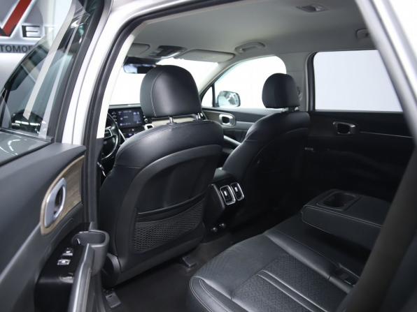 Kia Sorento IV с пробегом 2020 года, цена 3 190 000 рублей, 118472 км, внедорожник, Автокод Объявления