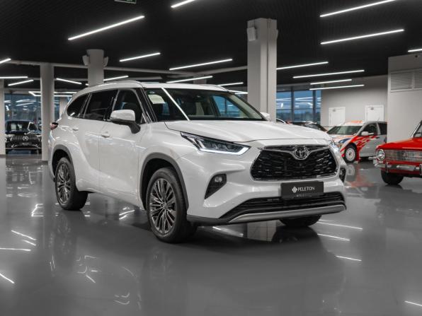 Toyota Highlander IV (XU70) с пробегом 2026 года, цена 5 300 000 рублей, 41 км, внедорожник, Автокод Объявления