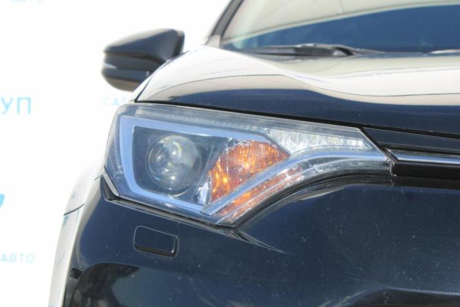 Toyota RAV4 IV (XA40) Рестайлинг с пробегом 2017 года, цена 2 440 000 рублей, 150000 км, внедорожник, Автокод Объявления