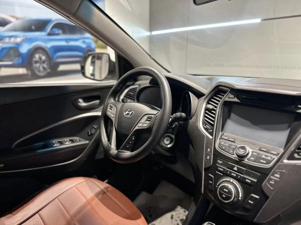 Hyundai Santa Fe III с пробегом 2014 года, цена 1 695 000 рублей, 98761 км, внедорожник, Автокод Объявления